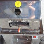 manual sugarcane extracting machine convenient to operate-