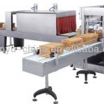 Automatic plastic bottle shrink wrapping machine
