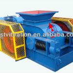 High-strength cement double roll crusher
