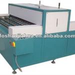 AInsulated glass cold roller pressing machine