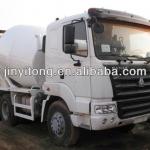 12 Cubic Meters SINOTRUK HOWO 6*4 Concrete Mixer truck