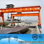 Girder handle road construction gantry crane for high railway