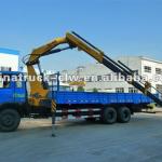 Hydraulic and Telescoping Boom Truck-mounted Crane for sale