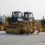 bulldozer crawler tractor-