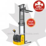 1.5T full electric stacker with full free lifting