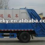 Low price 4x2 Howo garbage compactor truck