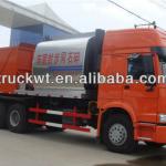 SINOTRUK Asphalt and gravel distributor truck