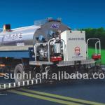 automatic bitumen road distribution truck