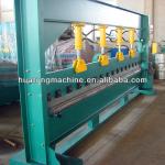 Hydraulic metal sheet bending machine