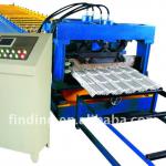 Glazed tile roof forming machine