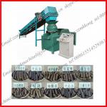 2013 new functional best selling straw briquette log machine/0086155514529363