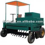 Agricultural manure turns mow machine