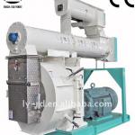 CE/GOST/SGS 15t/h ring die animal/poultry/livestock/aquatic feed pellet mill