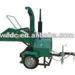 Self-powered 22HP wood chipper machine,wood chips screening machine