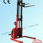 electric straddle stacker (fully battery operated)