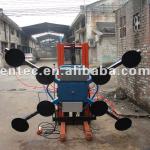 Movable vacuum lifter
