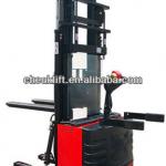 2.0 ton Straddle battery stacker for sale--CLH20-M