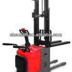 Straddle Power Stacker--CLT15AC series