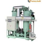 Dessicant compressed air dryer