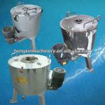 Single barrel vertical centrifugal edible oil purifier