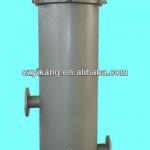 Industrial cartridge filter housing for pre-filtration system-