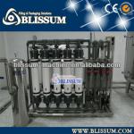 Small water treatment system with Reverse Omosis (RO)