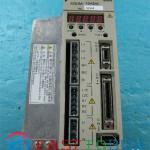 SGDM-10ADA 1KW Yaskawa Sigma II Servopack Single/3 Phase 200V New-