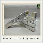 2013 Hot Sale Automatic Plastic Tear Notch Hole Punching Machine