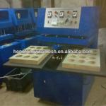 Cleaning ball packing machine
