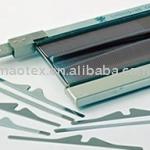 Air jet reed for weaving loom
