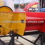 Stable and long service life sand vibrating feeder