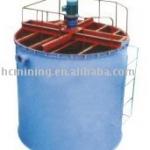 High efficiency stirred leaching tank/peripheral traction thickener
