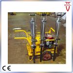 Diesel motor driven hydraulic rock splitter