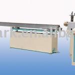 Plastic straw extruding machine