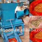 Straw Rubbing and Cutting Machine