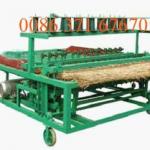 Straw knitting machine