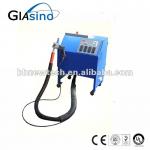 Hot melt glue dispenser for insulating glass and double glazing
