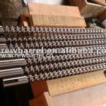 Nitrided screw and barrel for plastic granulator machine