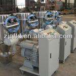 Plastic vacuum automatic loader