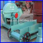 Automatic wood chipper machine with feed conveyer
