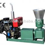 2013 hot selling pellet machine for wood with CE approval diesel oil engine