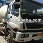 Isuzu used concrete mixture truck made in japan