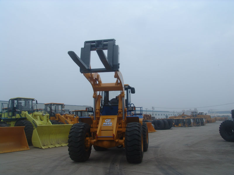 16-ton blcok handling wheel loader