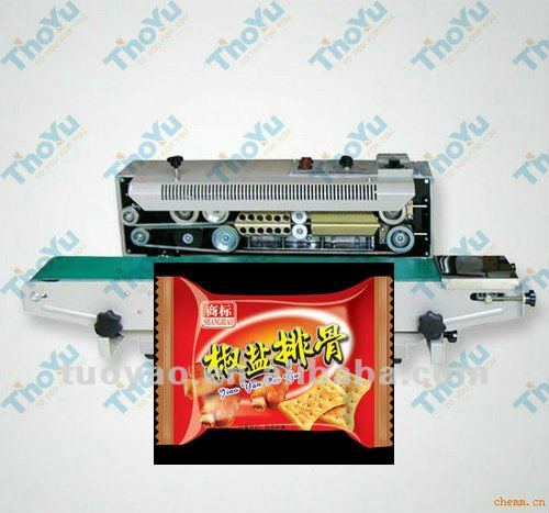 2012 new design horizontal type plastic bag sealing machine+0086 15903677328