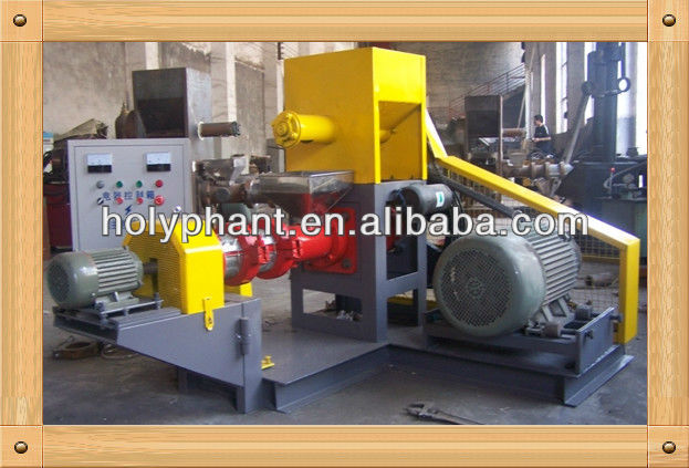 2013 Best seller wide output range floating fish feed machine