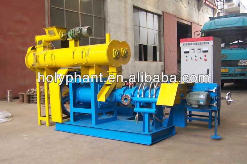 2013 Best seller wide output range reasonable price poultry feed extrusion machine