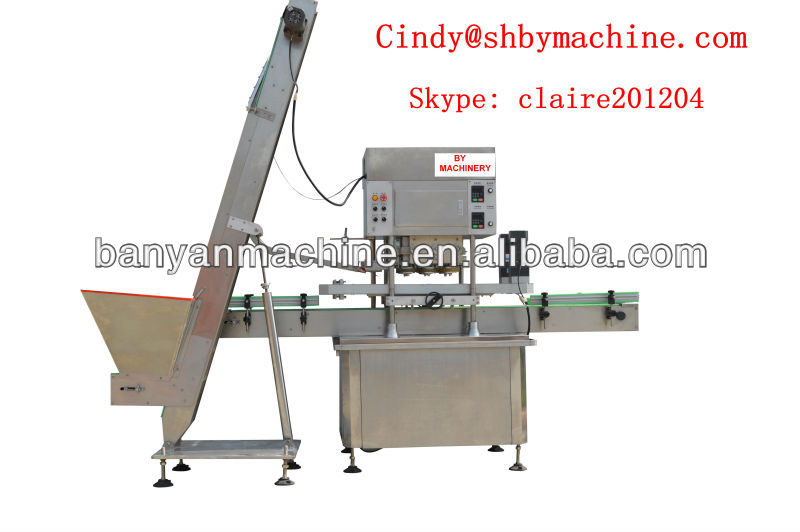 2013 New Plastic Round Bottle Capping Machine /0086-13818696120