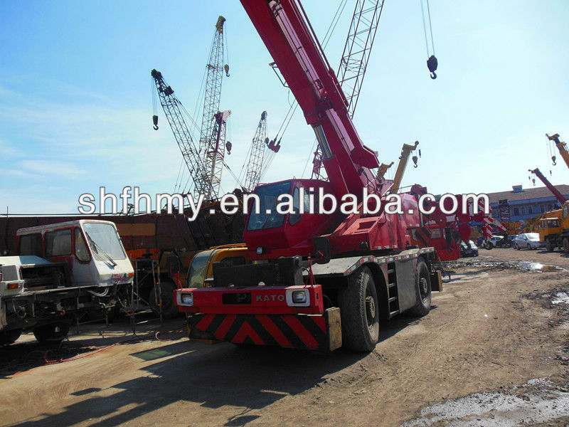 25T used rough terrain crane, original crane ,used kato crane