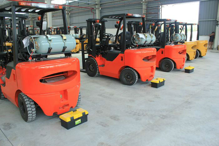 3 ton Gasoline forklift