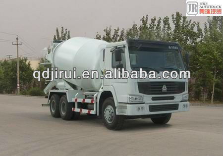 336hp Sino howo concrete mixing carrier,cement mixer truck